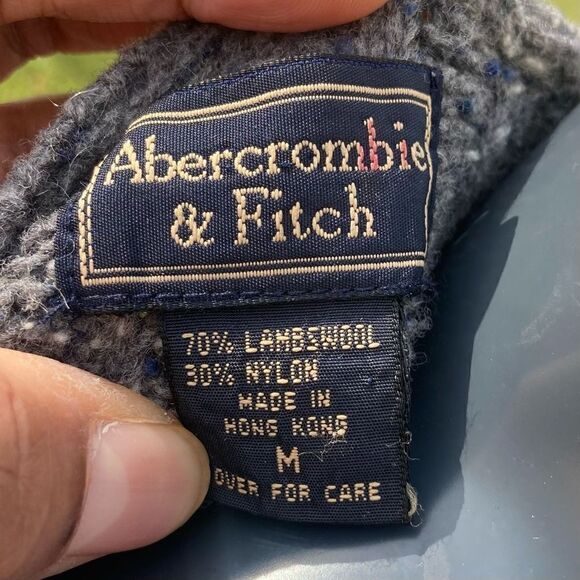 Abercrombie & Fitch Women’s Medium Lambswool Blend Hi-Low Sweater - Picture 5 of 5